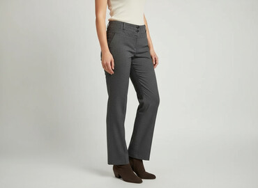 krótkie spodenki do rajstop: Next, Material trousers for women, size L