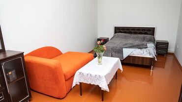 Uzunmüddətli kirayə evlər: Novxanıda gözəl həyəti, hovuzu, həyətdə besedkası olan ikimərtəbəli — 5