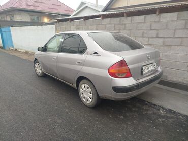 Toyota: Toyota Prius: 1998 г., 1.5 л, Вариатор, Гибрид, Седан