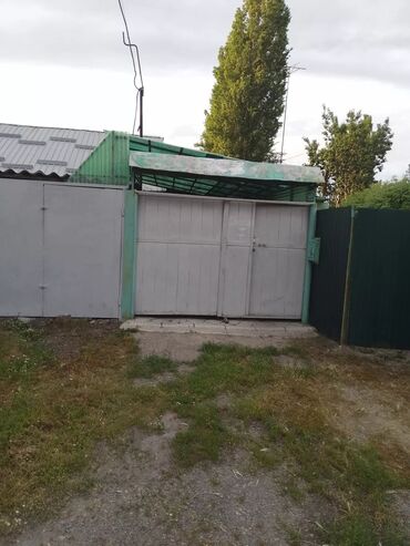 дом в бишкеке продаю: Дом, 60 м², 4 комнаты, Собственник