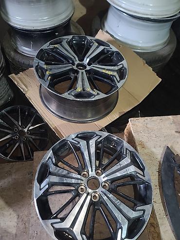 Другие автозапчасти: Toyota Rav 4 2020
все детали наличии
в Оше at lalafo.kg — 13 Другие автозапчасти: Toyota Rav 4 2020
все детали наличии
в Оше — 13