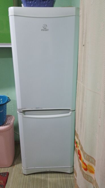 ccit a103w qiymeti: 2 qapılı Indesit Soyuducu Satılır, rəng - Ağ