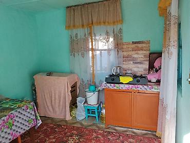 Продажа коттеджей и домов: Дом с внутренним двориком. - Планировка: 2 комнаты с тамбуром.; - Во — 4