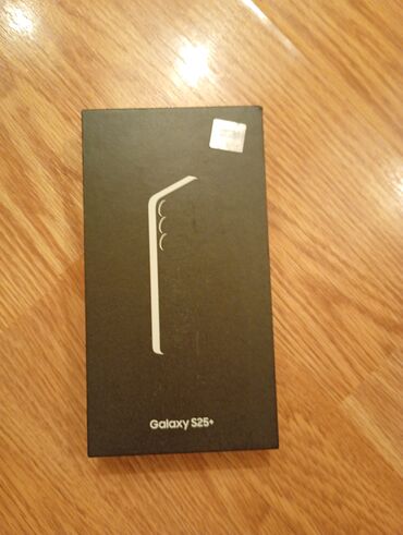мобильные телефоны в баку: Samsung S25 Plus, 256 ГБ, Кредит