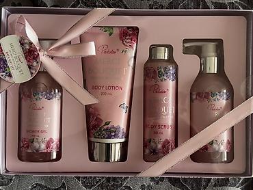Kosmetik dəst, 4 məhsul, Yeni, Pulsuz çatdırılma, Rayonlara çatdırılma, Ünvandan götürmə