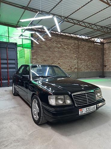 124 купе: Mercedes-Benz W124: 1993 г., 3.2 л, Механика, Бензин, Седан — 1