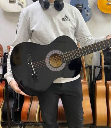 klassicheskaja gitara yamaha c40: Klassik gitara, İşlənmiş, Rayonlara çatdırılma, Pulsuz çatdırılma, Ödənişli çatdırılma