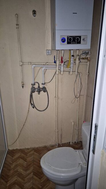 Həyət evləri və villaların satışı: Sabunçu qəs. 2 otaqlı, 3 kv. m, Yeni təmirli — 6