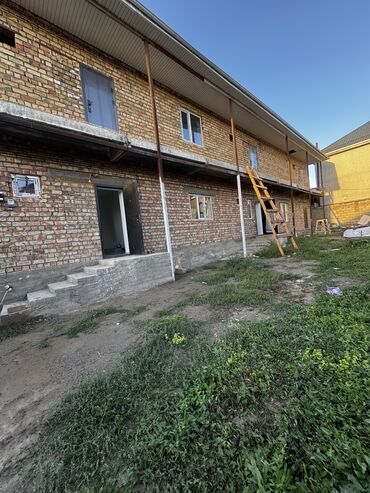 сдаю дом байтик: *Продаётся 2 этажный дом по бизнес, 6 комнат 🏗 Кут Биримдик,3 улица