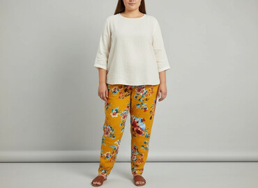 krótkie spodenki dla 40 latki: Material trousers for women, size 4XL