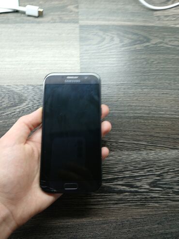 самсунго: Samsung Galaxy A5 2017, Б/у, 32 ГБ, цвет - Черный, 2 SIM