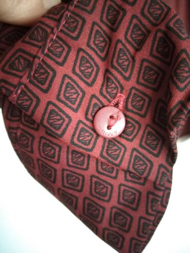 Köynək və bluzalar: 38-40 razmer brend koftalar. Biri 8m — 4