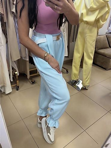 Pantalone: ✅Ženske široke pantalone sa karnerima na nogavicama i kaišem
✅2400 din — 7