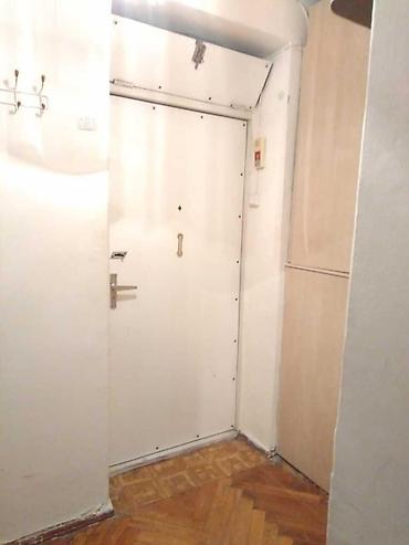 elmlərdə kirayə: İcarəyə verilir 1 otaqlı köhnə tikili 30 m², Elmlər Akademiyası m — 7
