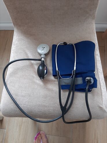 silikonski jastuk za sedenje: Aparat za pritisak sa manometrom i slusalicama
