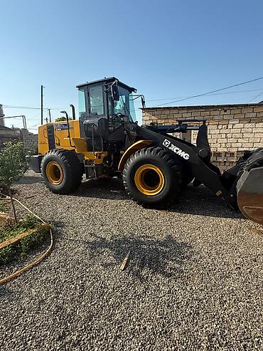 mini traktor satışı: İl 2025. 3 kubluq Frontal yükləyici aylıq və illik icarəsi Operatoru — 1