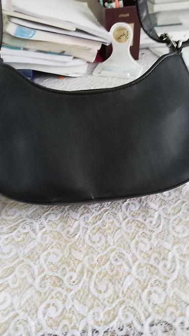 Çantalar: Qara mini çiyin çantası - Stil: Aypara (baguette) forması, minimal və — 1