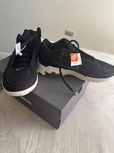 Мужские кроссовки, 43, Nike, Новый, цвет - Черный, Самовывоз, Платная доставка