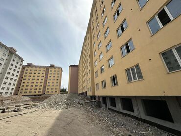 квартира берилет 4500: 3 комнаты, 82 м², 106 серия улучшенная, 5 этаж, ПСО (под самоотделку)
