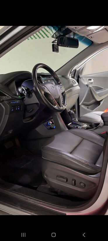 Hyundai: Hyundai Santa Fe – qara rəngli, şəhər və uzun yola uyğun komfortlu — 9