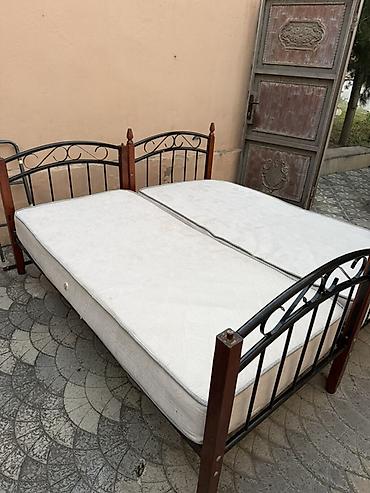İkimərtəbəli uşaq çarpayıları: Oğlan və qız üçün, İşlənmiş, Çarpayı, Matras ilə, Siyirməsiz, Dəmir — 11