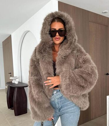 Krzneni kaputi: Luksuzna ženska jakna od veštačkog krzna sa kapuljačom - Oversize — 6