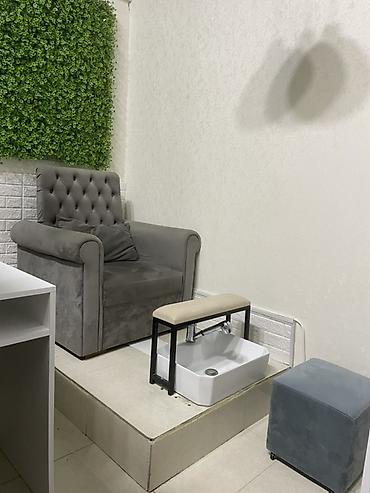 Pedikür üçün salon komplekti - Yumşaq, samti toxumalı boz rəngli
