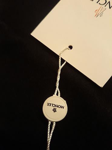 Kape i aksesoari: Moncler, One size, bоја - Crna — 18