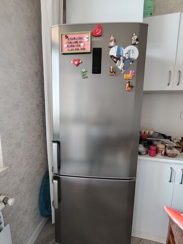 Duxovkalar: İşlənmiş 2 qapılı Beko Soyuducu Satılır, rəng - Boz