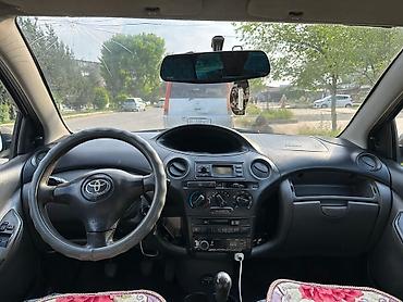 fr v: Toyota Yaris: 2003 г., 1 л, Механика, Бензин, Хэтчбэк — 2