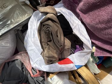 даю даром: Отдам даром женские летние/осенние/зимние одежды размер 44-46