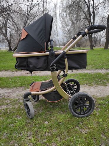 коляска детская зимняя: Коляска, цвет - Коричневый