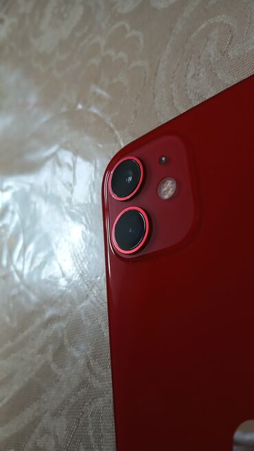 iphone 11 dubai: IPhone 11, 64 GB, Qırmızı