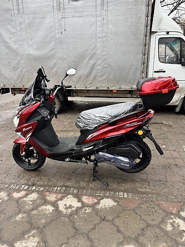 9500: Новые бензиновые скутера Макси нулевым пробегом и полным пакетом — 5