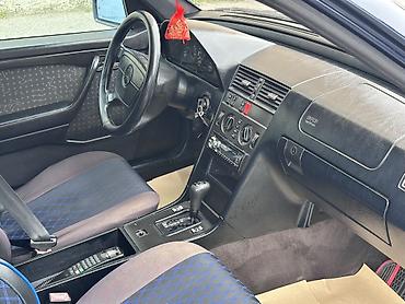 Mercedes-Benz: Salam Hec bir problemi yoxdu real alici istenilen vaxt elaqe saxlaya — 10