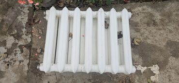 Radiatorlar: İşlənmiş Panel Radiator Çuqun