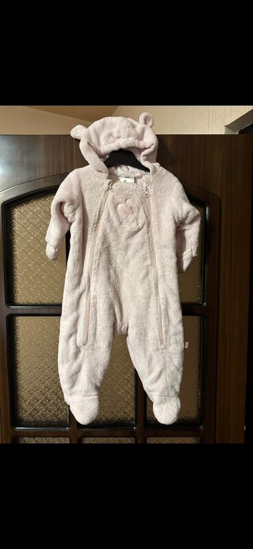 Kurtkalar: Uşaq üçün qış geyimləri dəsti - Ağ süni xəz palto: çiyinlərdən ətəyə — 7