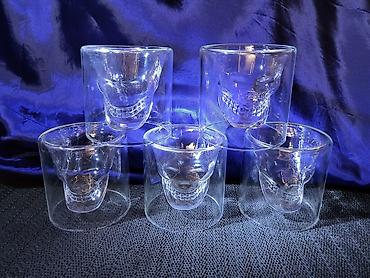 Ostali antikviteti: Case vintaz za zestoko pice,lobanje". Case — 1