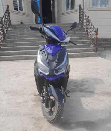 спортивный мотоцикл кавасаки: Скутер на бензине Сдаётся в аренду !!! В идеальном состоянии