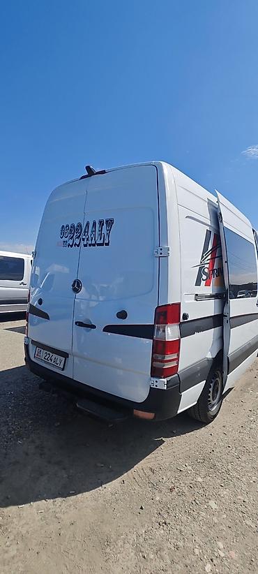 b class: Mercedes-Benz Спринтер: 2014 г., 2.2 л, Механика, Дизель, Фургон — 4