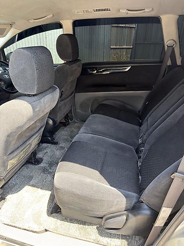 toyota celika: Toyota Ipsum: 2003 г., 2.4 л, Автомат, Газ, Минивэн — 10