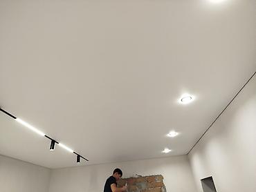 Натяжной потолок: Натяжной потолок Глянцевое, Матовое, 3D потолки Гарантия, Бесплатная консультация, Бесплатный замер — 15