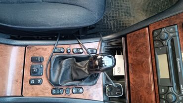 Mercedes-Benz: Mercedes-Benz E-Class: 2000 г., 2 л, Механика, Бензин, Седан — 4