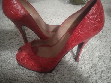 обувь puma: Туфли Verona, 37.5, цвет - Красный
