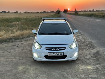 купить мотоблок мтз бу в москве: Hyundai Solaris: 2012 г., 1.4 л, Механика, Бензин, Хетчбек