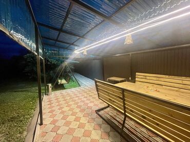 Посуточная аренда квартир: 3 комнаты, Душевая кабина, Постельное белье, Парковка — 12