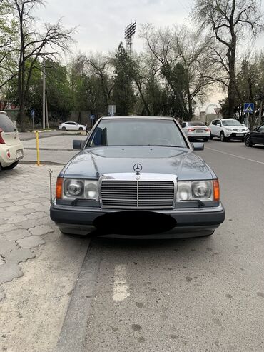 продаю или меняю мерс: Mercedes-Benz W124: 1992 г., 2.3 л, Механика, Бензин, Седан