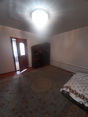 Продажа коттеджей и домов: Представляем дом с дворовой территорией, предлагающий комфортное — 9