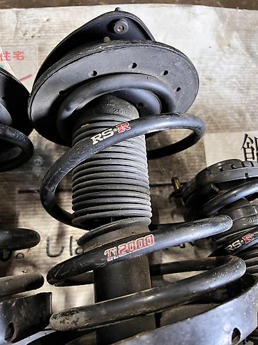 Амортизаторы, пневмобаллоны: Комплект амортизаторов Subaru Б/у, Оригинал, Япония — 9