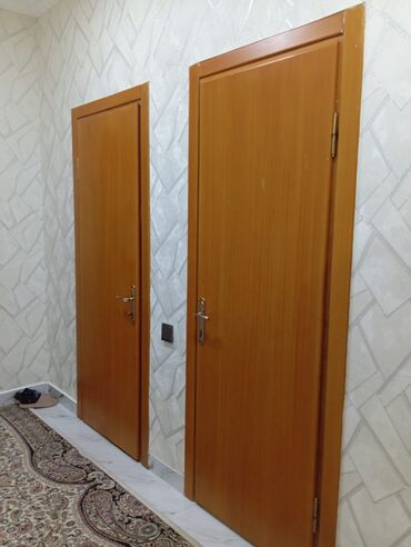 taxta qapi satisi: 3 güzgülü qapı,2 ədəd tualet hamam qapısıdır.1 ədədi 50 manat